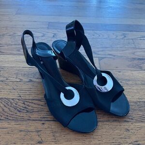Black wedge heels
